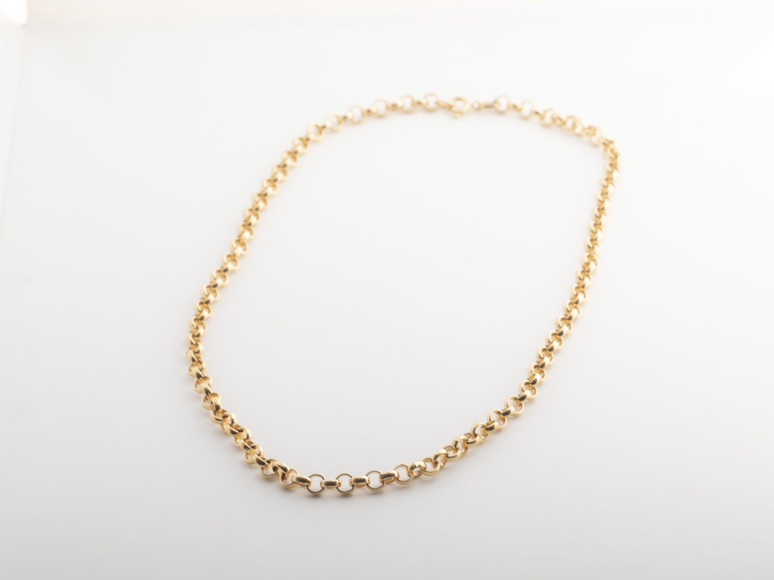 Collar en oro amarillo