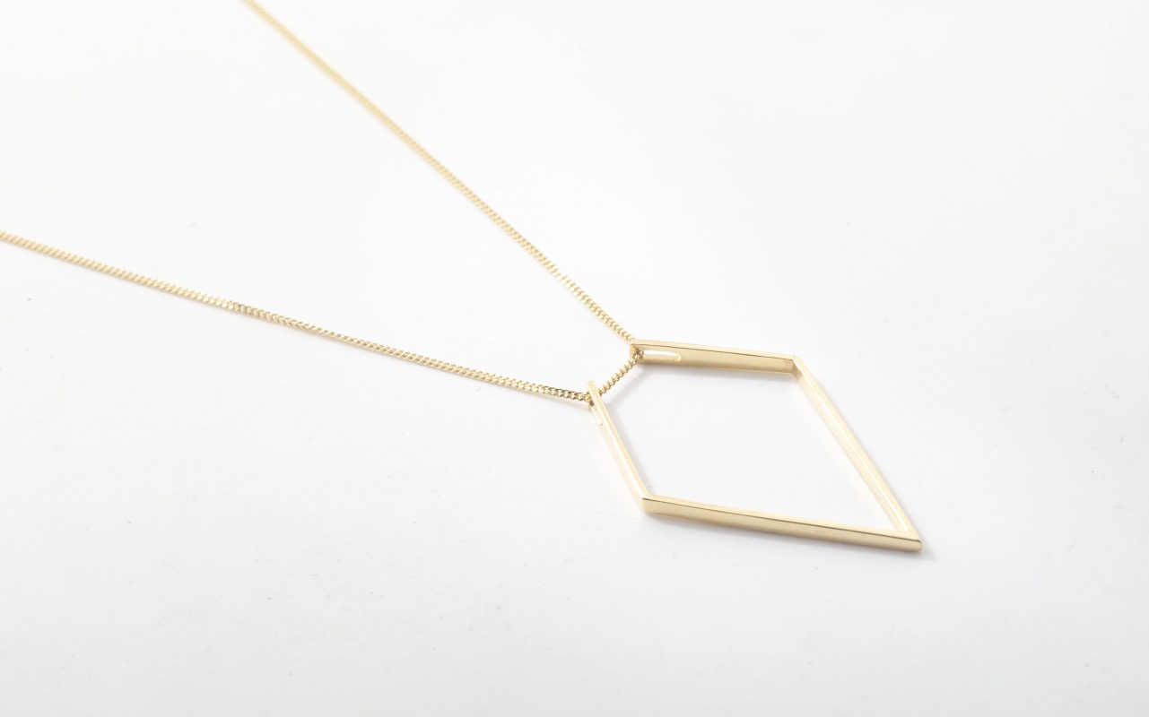 Collar holder de anillos